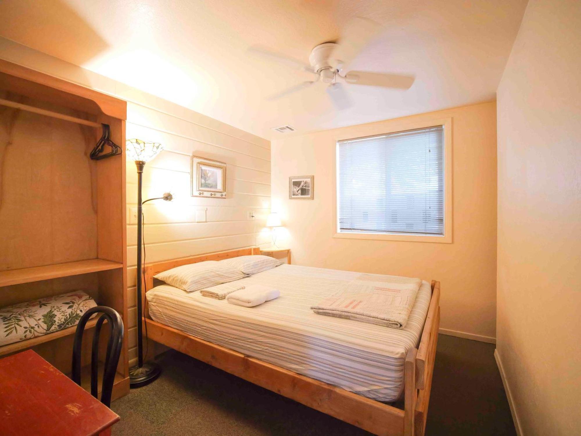 Ashland Commons Hostel Екстер'єр фото
