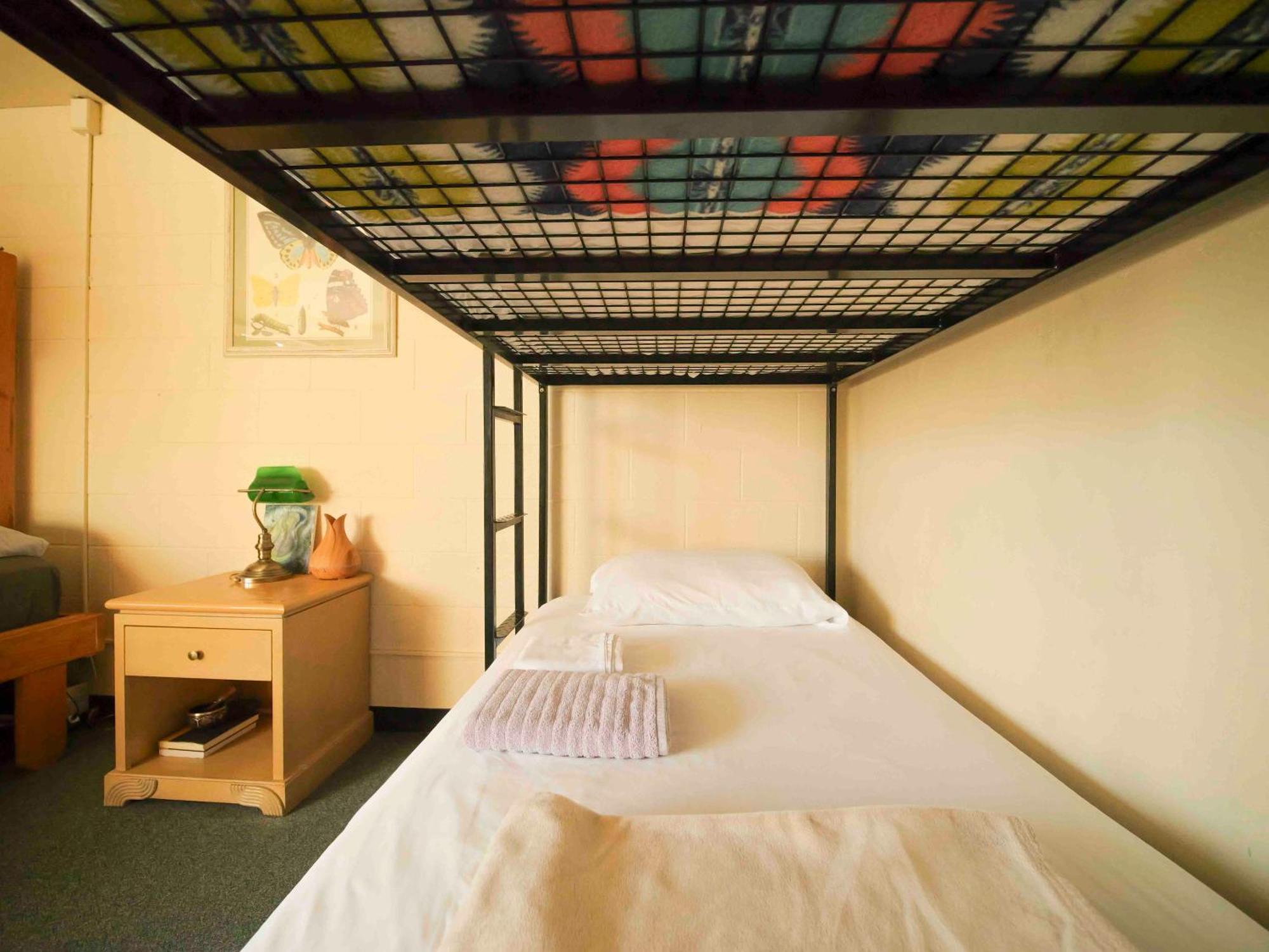 Ashland Commons Hostel Екстер'єр фото