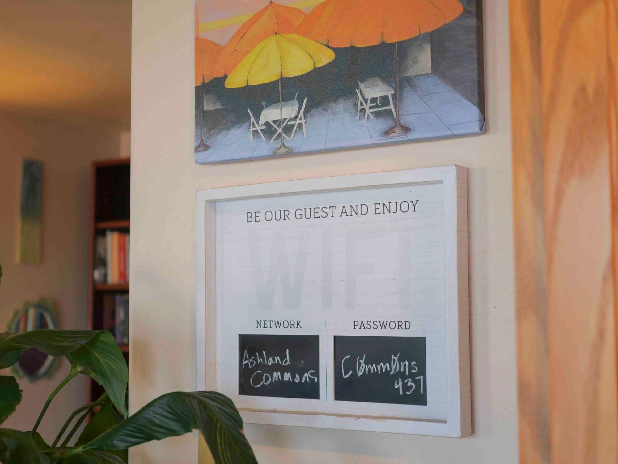 Ashland Commons Hostel Екстер'єр фото